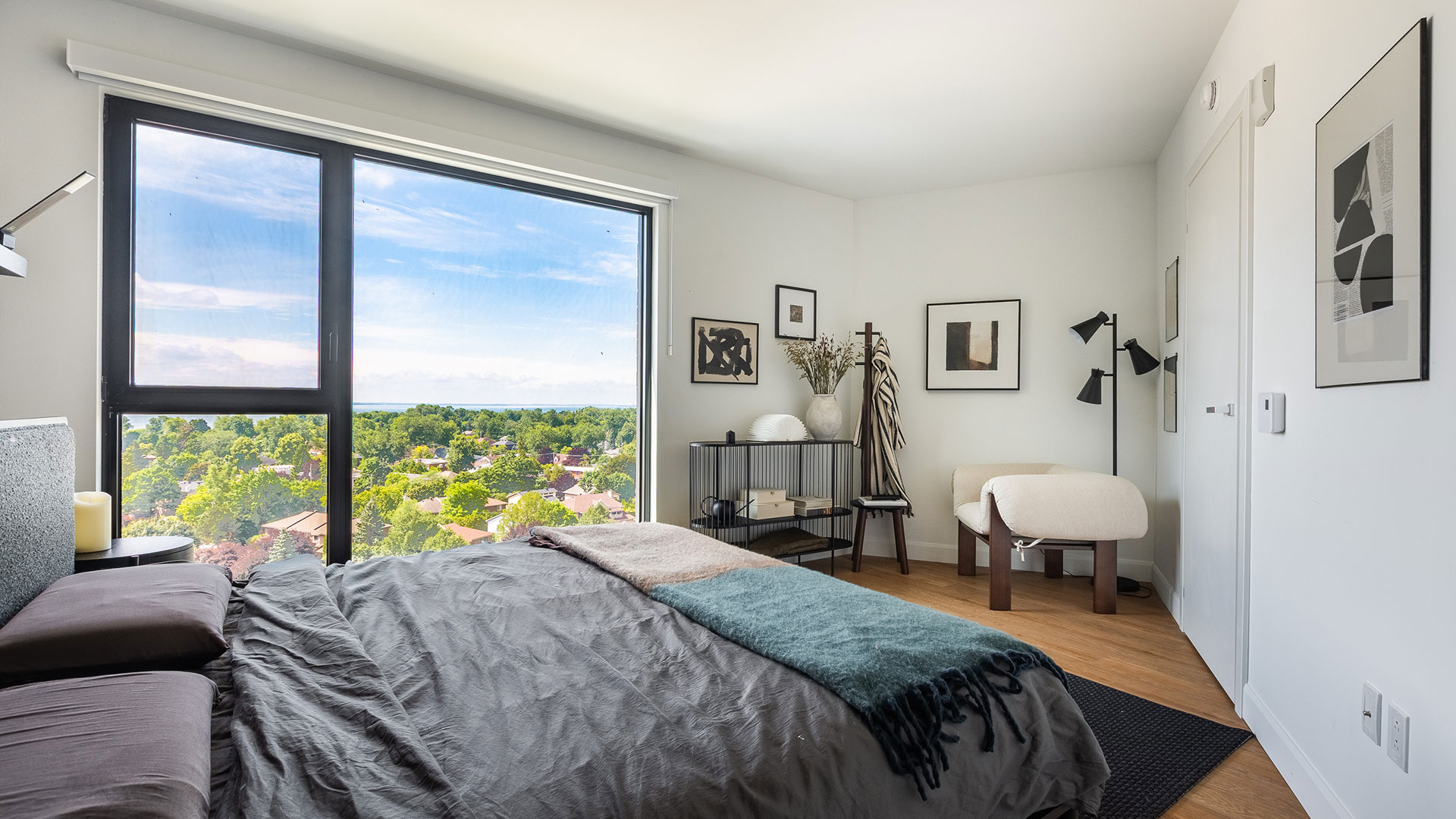 Salon avec fauteuils